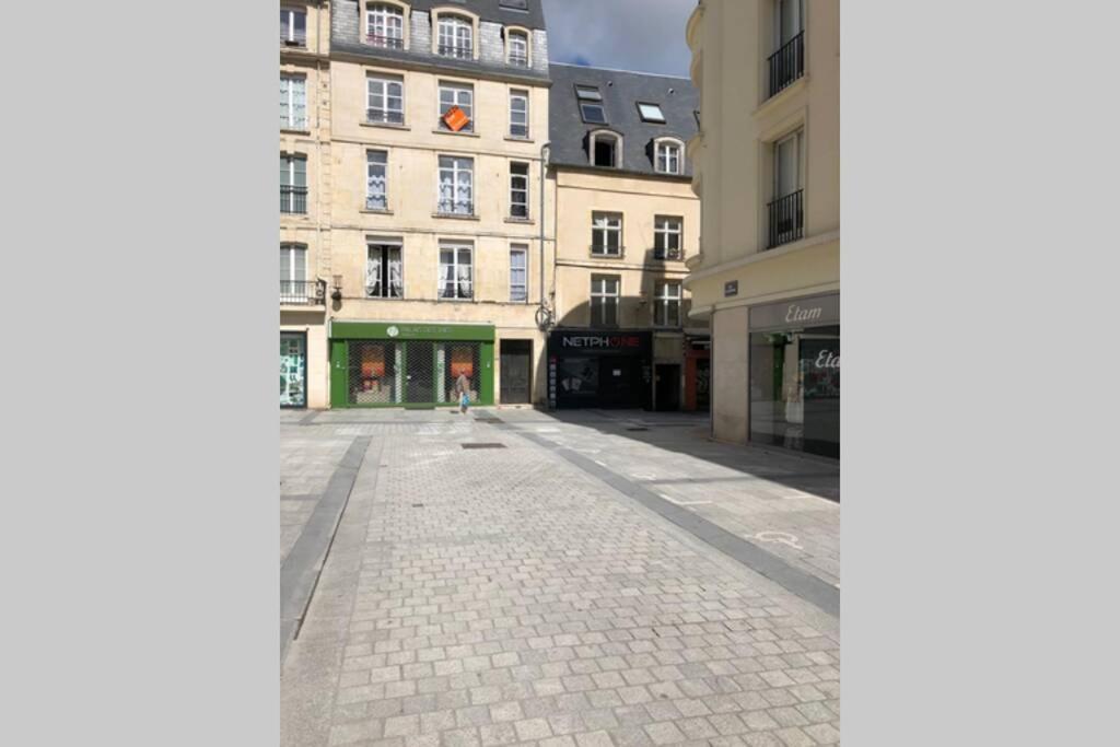 Appartement Caen Hyper Centre Bagian luar foto